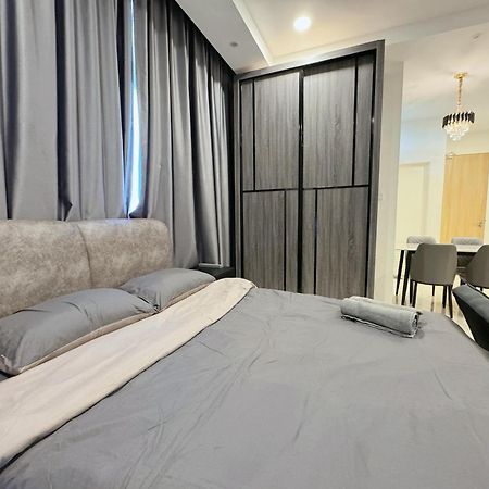 Kuching Cozy Comfort 06 - Riverine Diamond Kuching Studio With Balcony 3 Pax Apartment Exterior photo